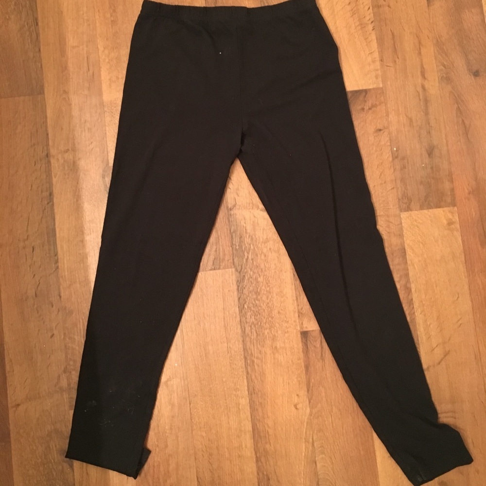 Simple Black Leggings
